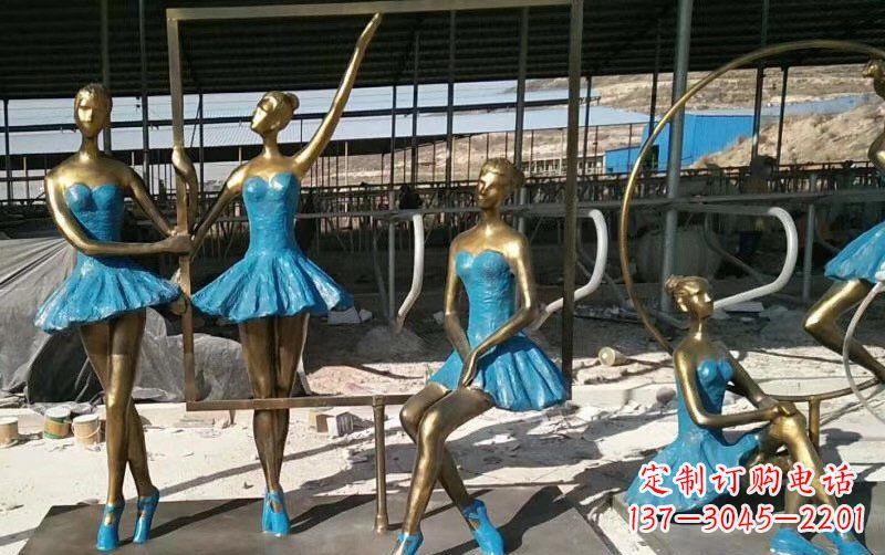 达州广场铜雕美女跳芭蕾人物雕塑
