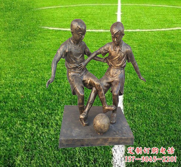 达州广场铜雕踢足球小孩人物雕塑