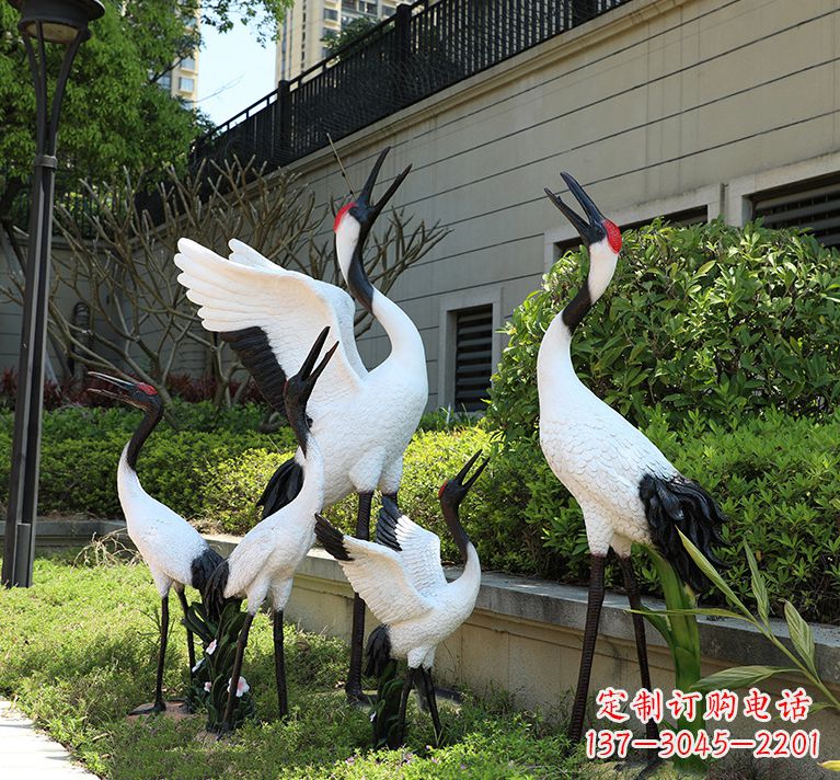 达州精致仿真的仙鹤雕塑