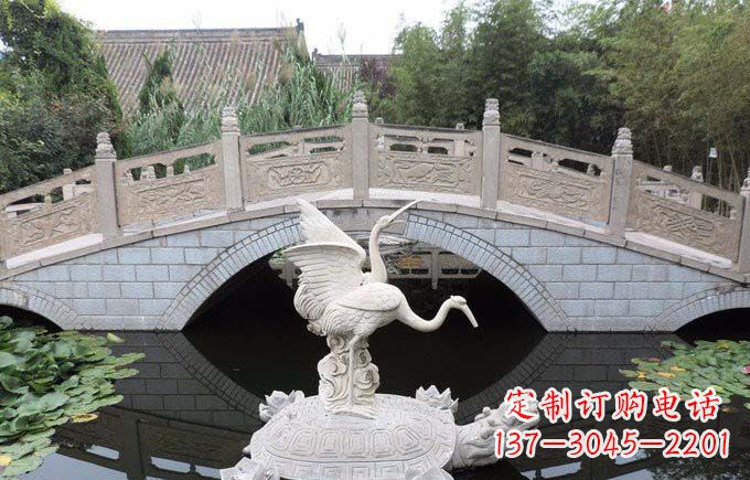 达州拥有无限延年寓意的龙雕塑