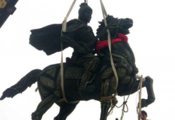 达州仰望古代将军，来一场跨越时空的雕塑之旅