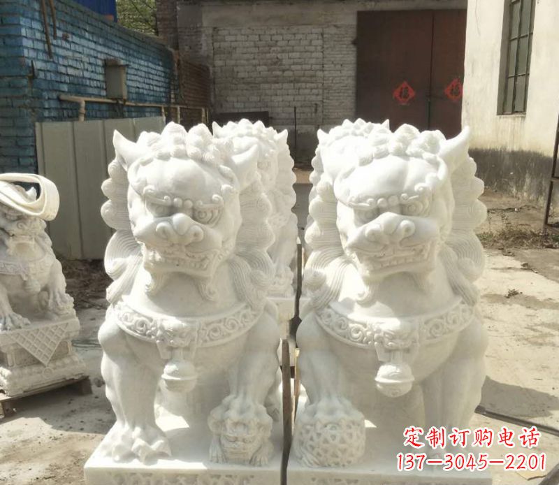 达州汉白玉踩绣球狮子石雕_1
