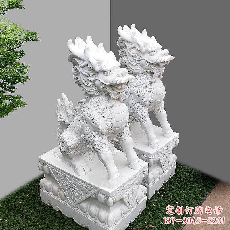 达州品质出众的汉白玉麒麟大门石雕塑