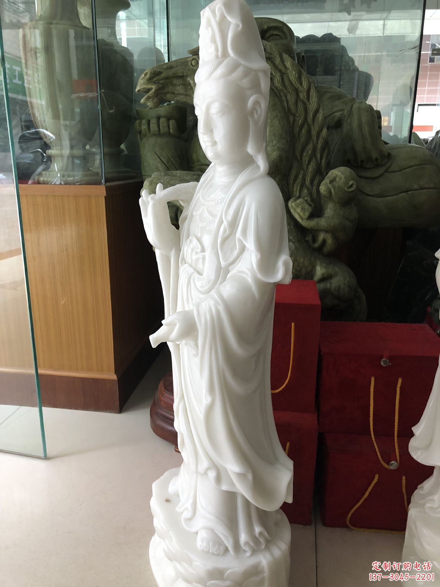 达州精美汉白玉观音菩萨雕塑