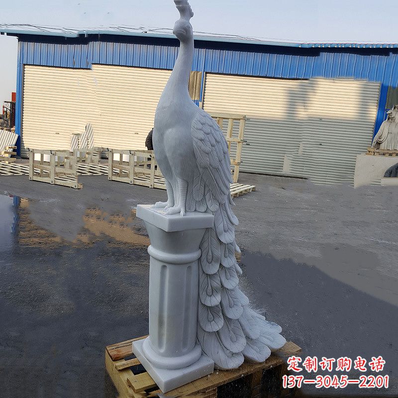 达州汉白玉孔雀-公园园林动物雕塑摆件