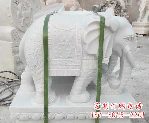 达州瑞气四溢的汉白玉招财大象雕塑