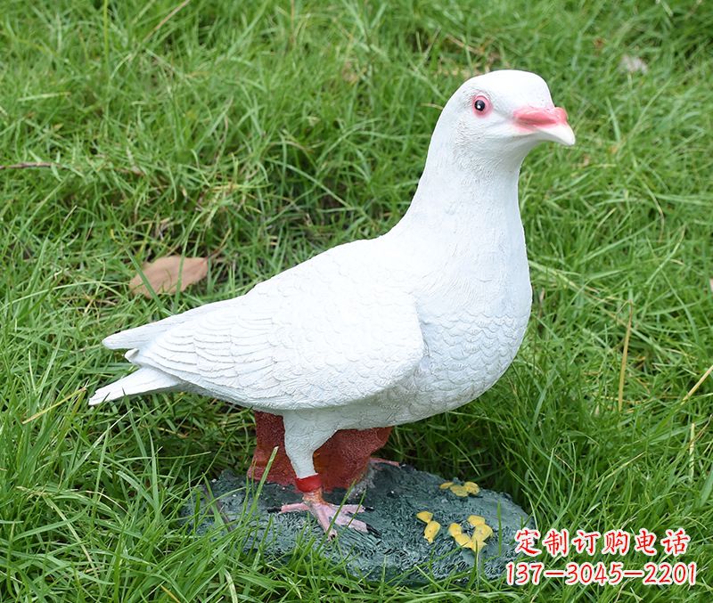 达州全球纪念和平鸽雕塑