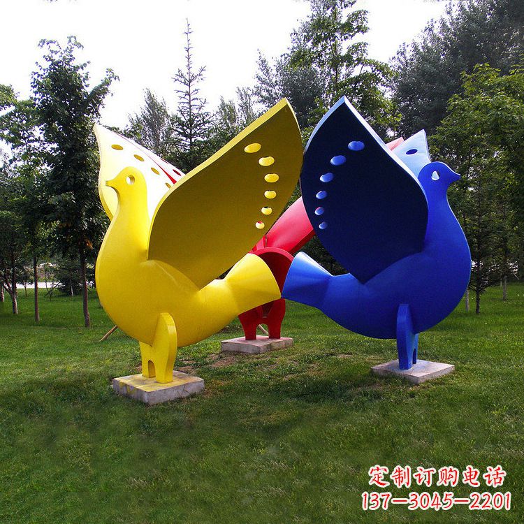 达州象征和平的和平鸽雕塑