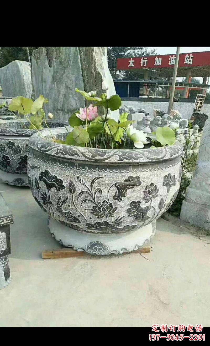 达州精美荷花鲤鱼石浮雕水缸