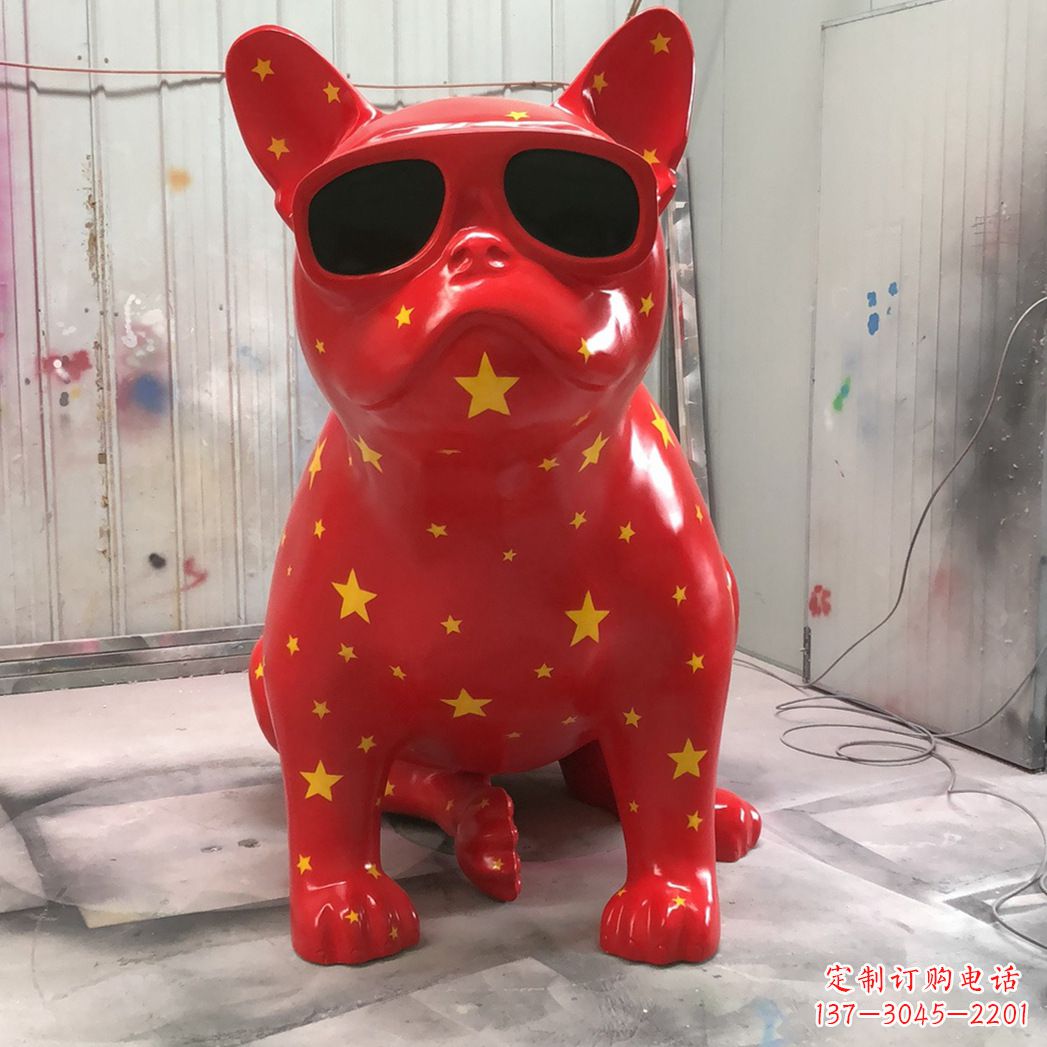 达州玻璃钢材质精致的生肖雕塑