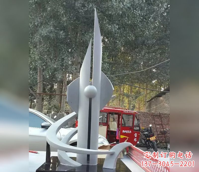 达州火箭剪纸雕塑不锈钢