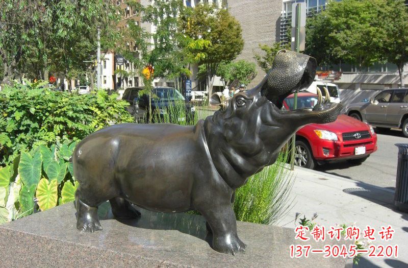 达州街边河马铜雕