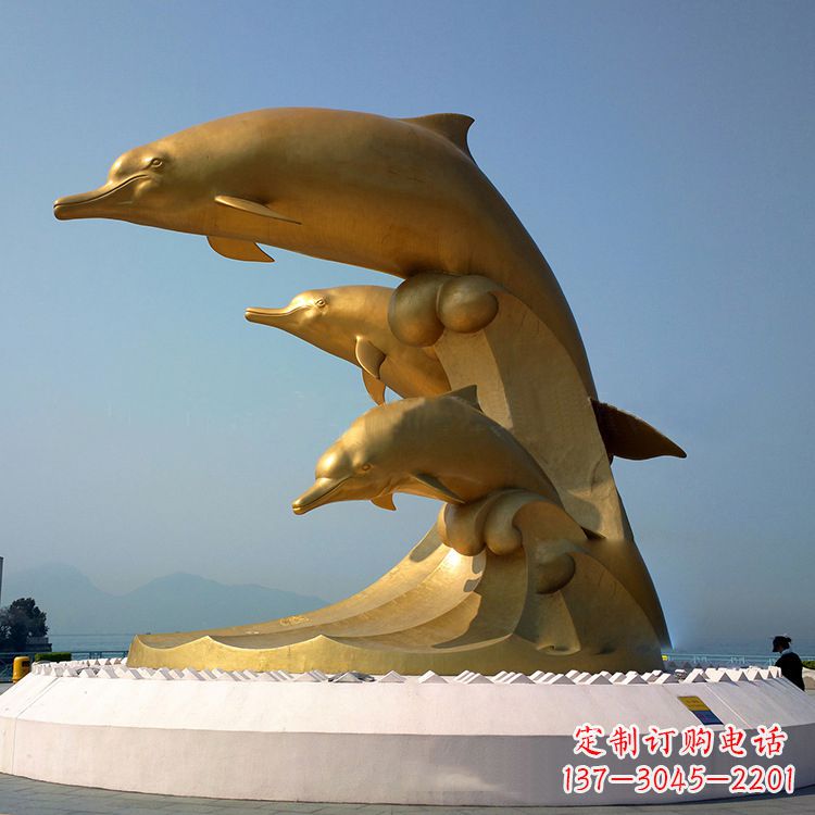 达州中领雕塑:海豚雕塑