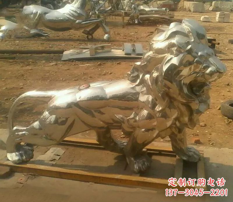 达州一缕金光,精致的镜面不锈钢狮子雕塑