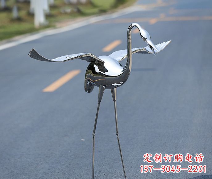 达州中领雕塑:酒店装饰精美仙鹤雕塑
