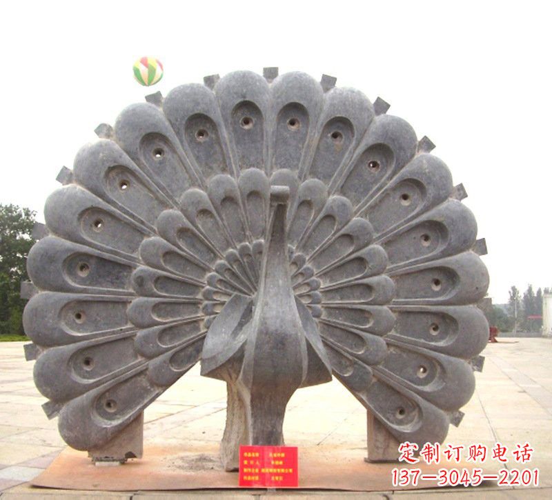 达州精美绝伦的碧玉孔雀雕塑
