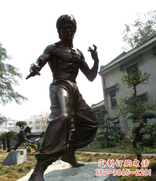 达州李小龙公园名人铜雕