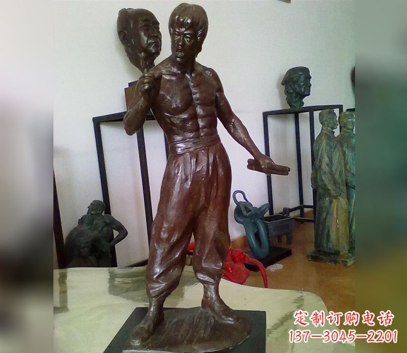 达州李小龙电影明星铜雕