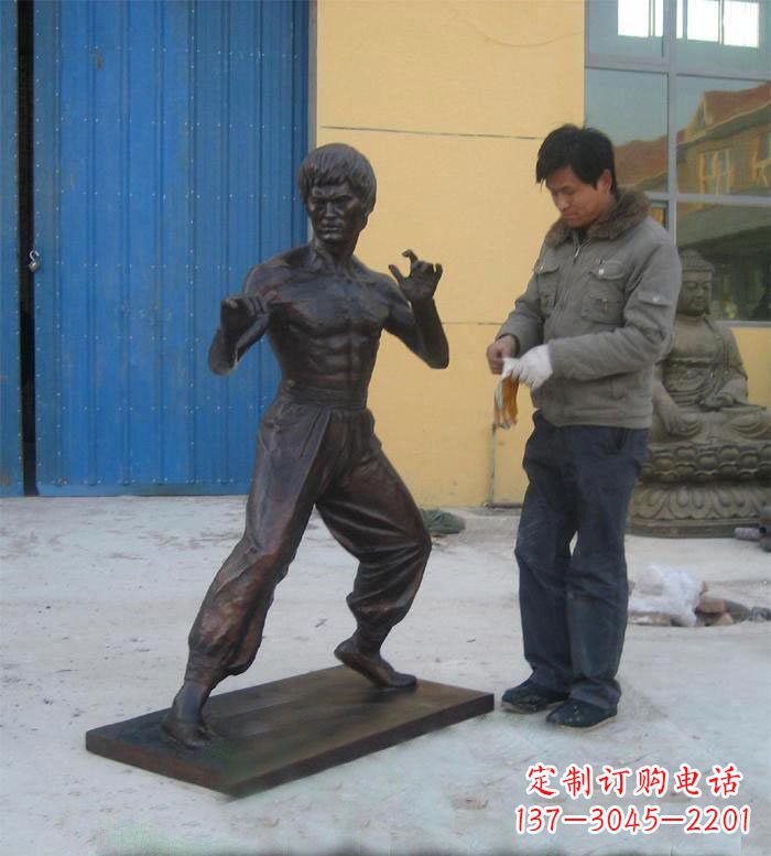 达州李小龙铜雕222