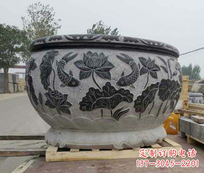 达州中领雕塑出品,精致仿古圆水缸雕塑