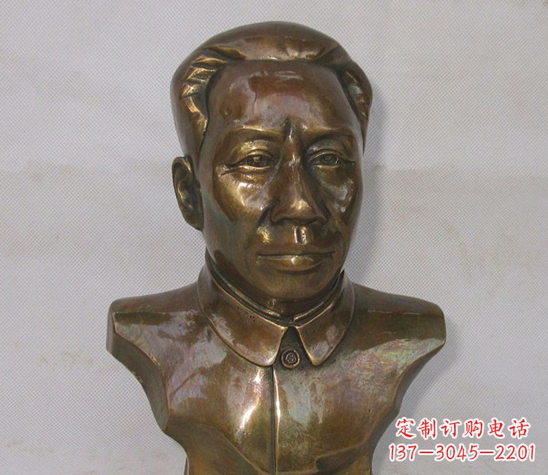 达州传承中华文化,珍藏刘少奇雕塑