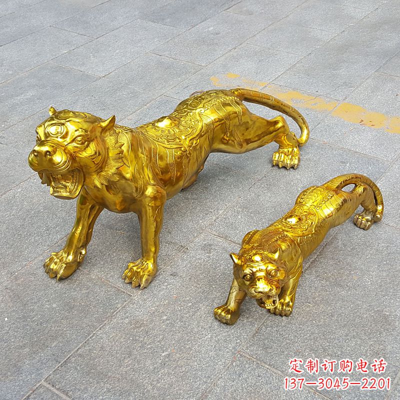 达州鎏金老虎,铜雕工艺精美