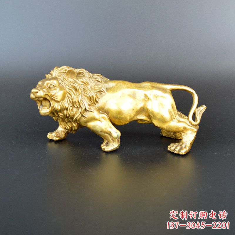 达州鎏金西洋狮子雕塑
