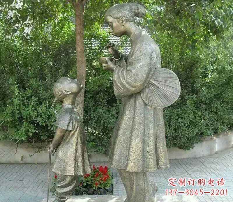 达州用浓浓母爱温暖心中的母亲雕塑