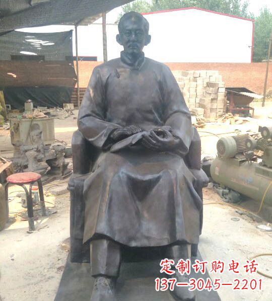 达州蔡元培铜雕:让你的精神耀眼发光