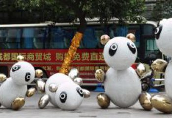 达州中领雕塑：优雅的不锈钢抽象熊猫雕塑