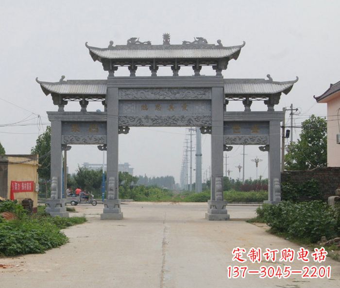 达州农村三门石牌坊
