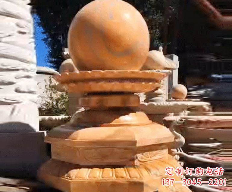 达州喷泉里的石材雕塑