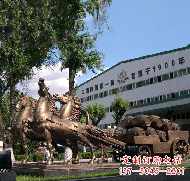 达州追求完美,华丽马车铜雕塑