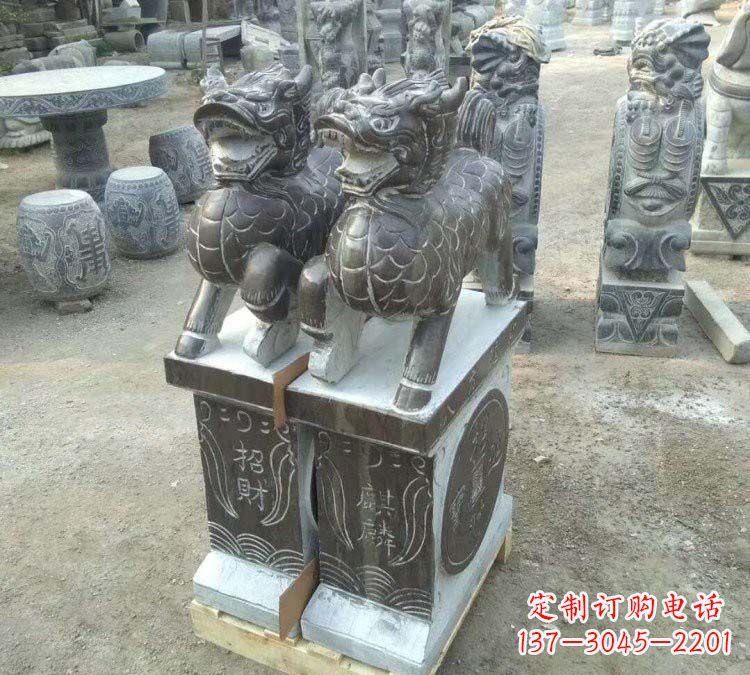 达州精美的青石门口麒麟雕塑