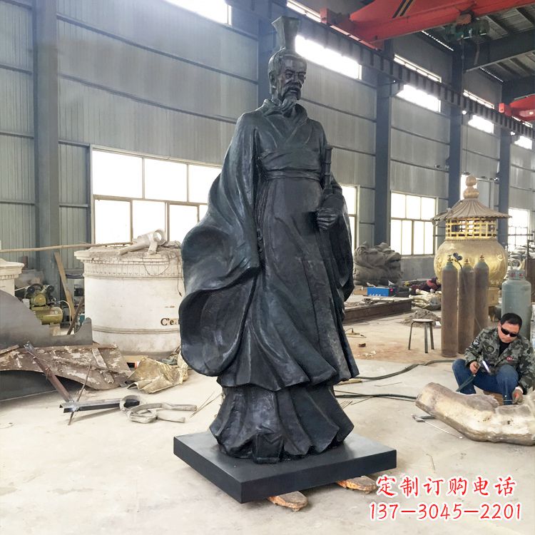 达州体现古典韵味,屈原铜雕塑!