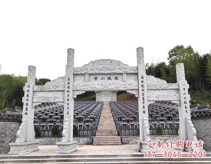 达州精致雕刻的三门石牌坊雕塑