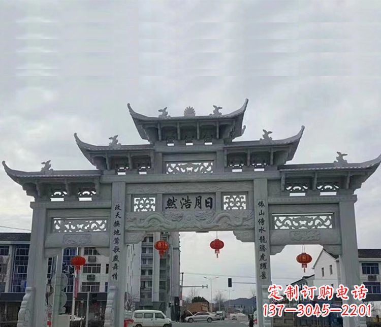 达州三门五楼石牌坊:精美石雕艺术