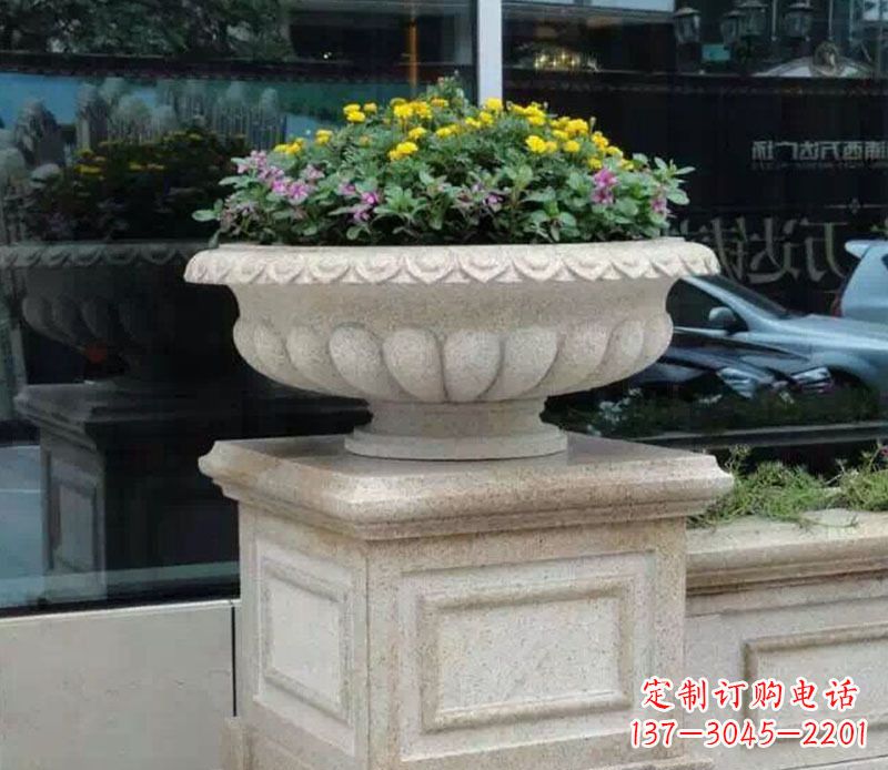 达州商场门口大理石花盆景观雕塑
