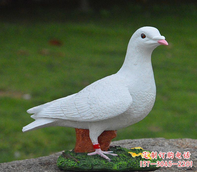达州少女与和平鸽雕塑图片