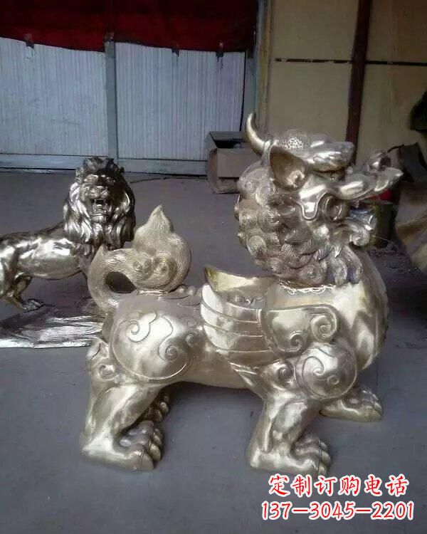 达州中领雕塑:貔貅铜雕精致雕塑