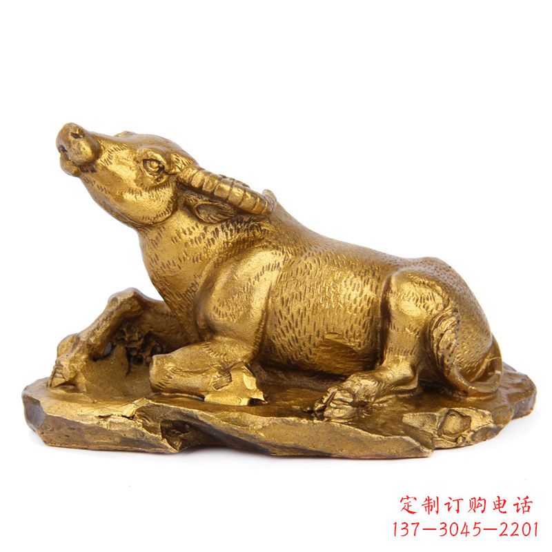 达州优雅高贵的铸铜牛雕塑