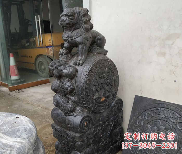 达州狮子抱鼓石雕刻门墩
