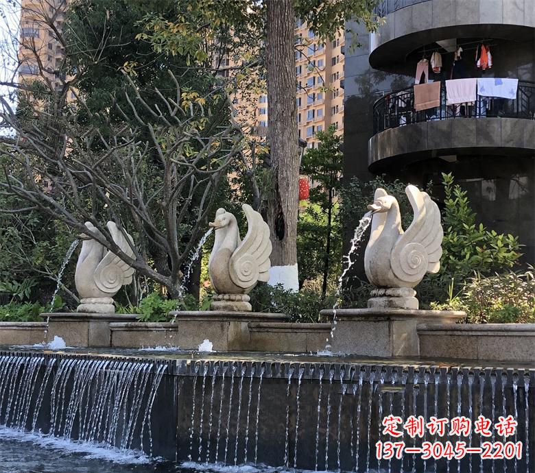 达州石材喷水鹅 园林动物石雕景观摆放 水池石天鹅