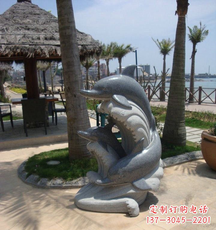 达州海豚雕塑,让海洋之声带给你温暖