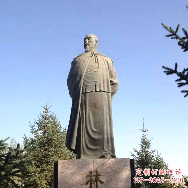 达州令人敬畏的林则徐雕像