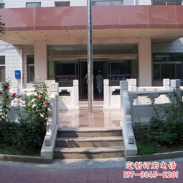 达州石雕校园国旗台