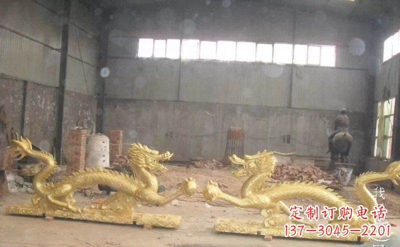 达州双龙戏珠广场铜雕 (2)