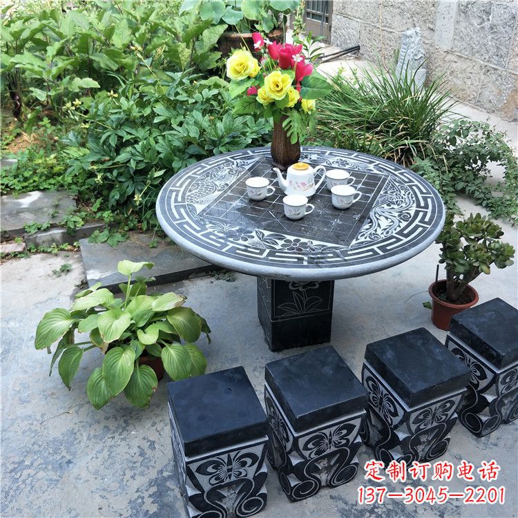 达州庭院天然石桌凳
