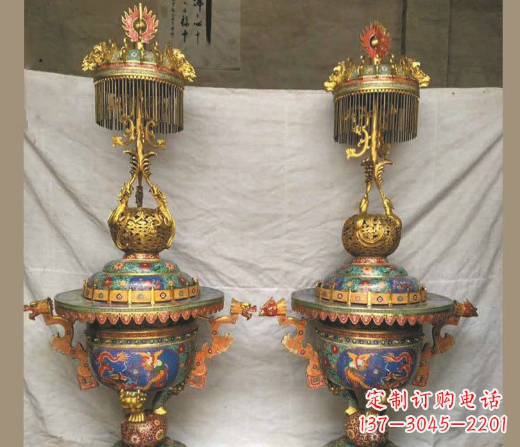 达州铜雕彩绘香炉景观摆件