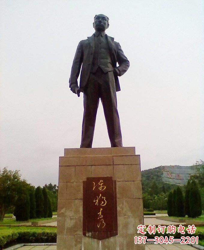 达州铜雕近代名人陈独秀